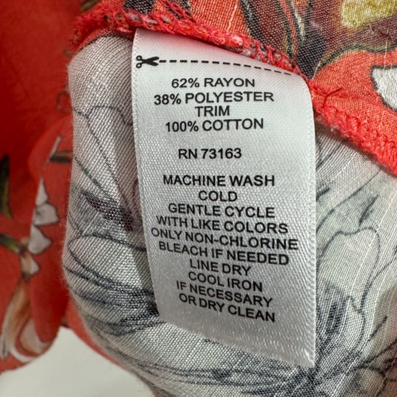 Spense Women’s Size Large Orange Floral Print Asymmetrical Hem Casual Blouse Top - Picture 4 of 5